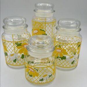 VTG MCM Hildi Daisy Canisters Set of 4‎